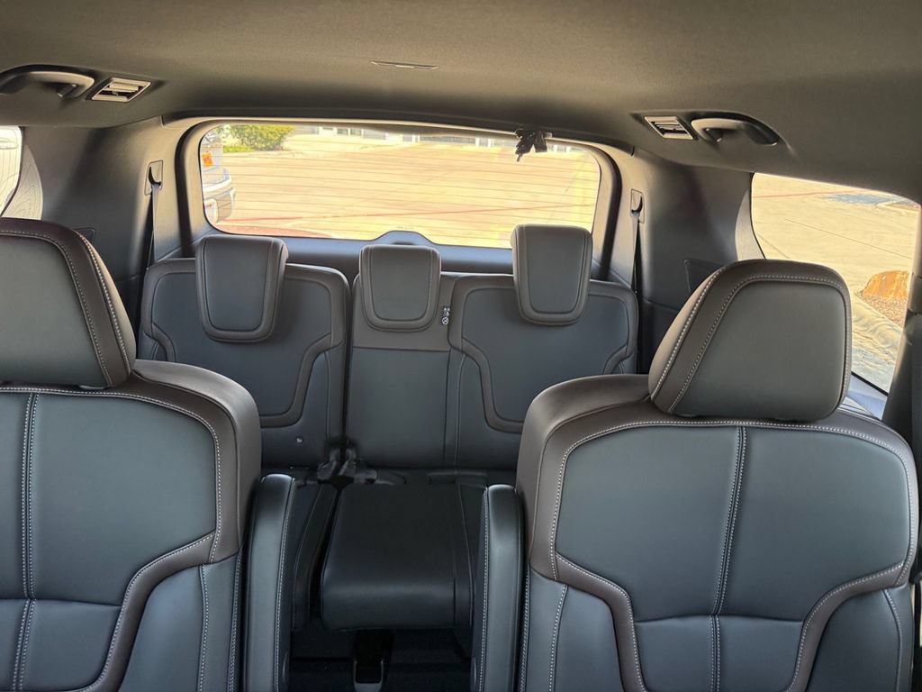 New 2026 Nissan Armada SL AWD/4WD image 25