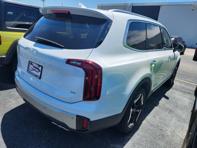 Used 2023 Kia Telluride S w/ S Sunroof Package AWD/4WD image 3