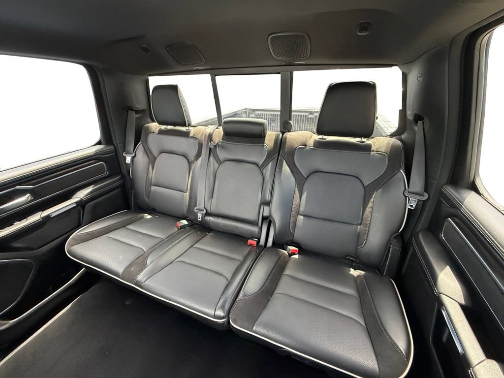 Used 2025 RAM 1500 Laramie AWD/4WD image 24