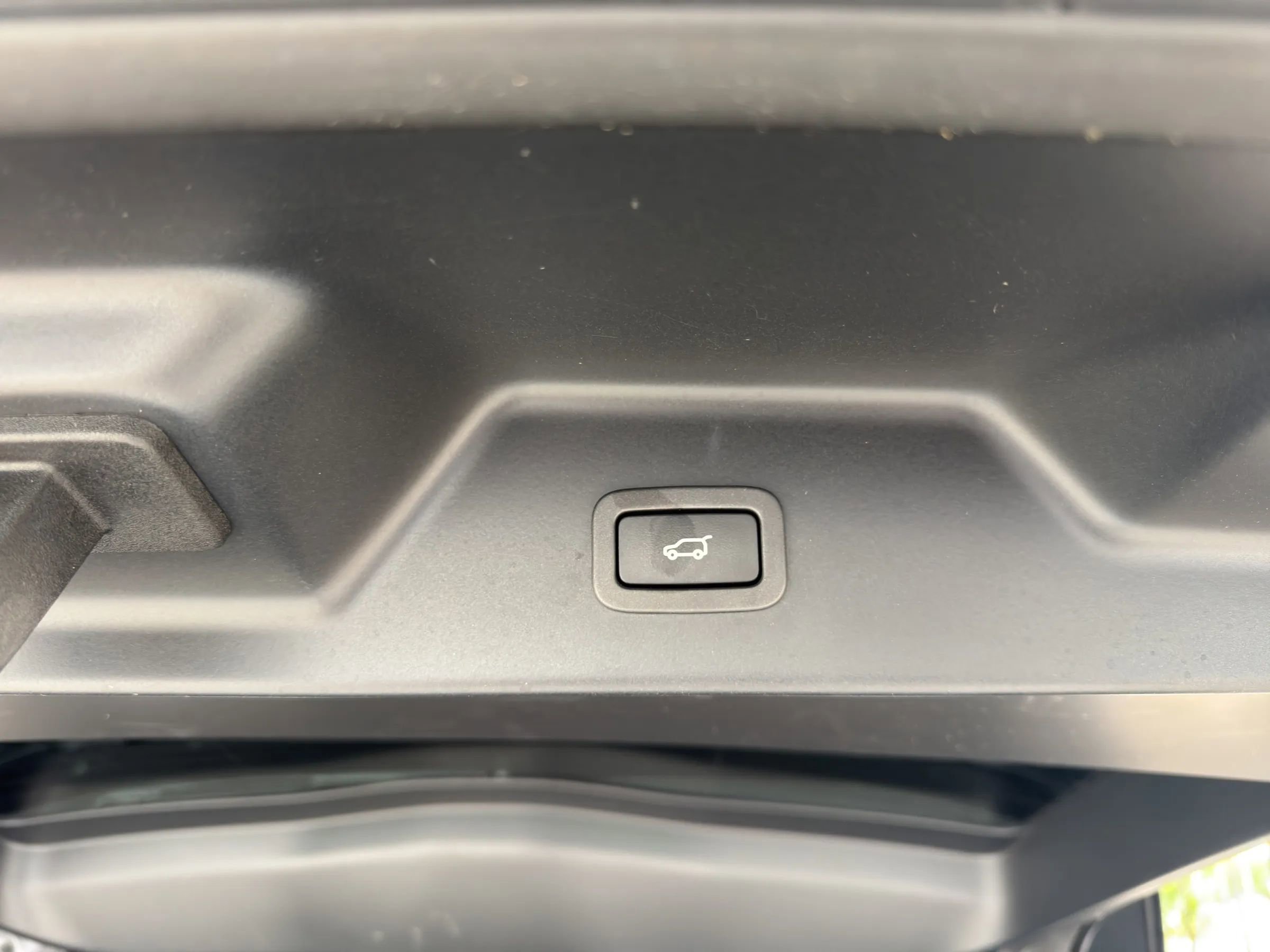 Used 2017 Land Rover Range Rover HSE image 27