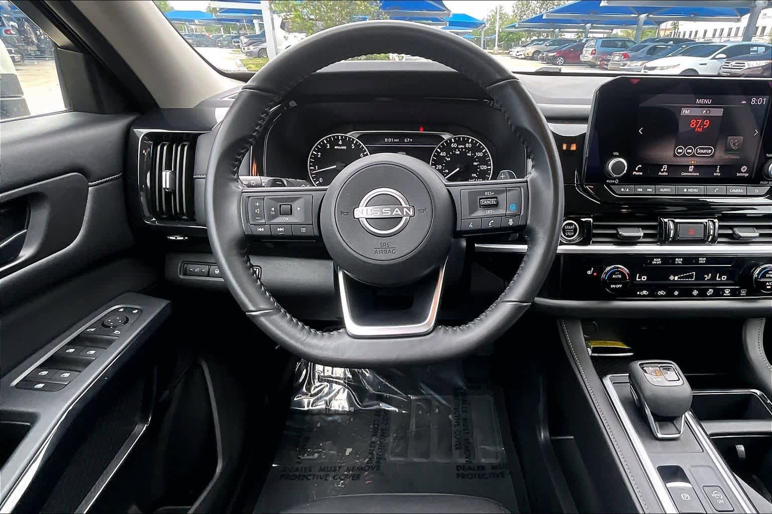 Used 2024 Nissan Pathfinder SV AWD/4WD image 6