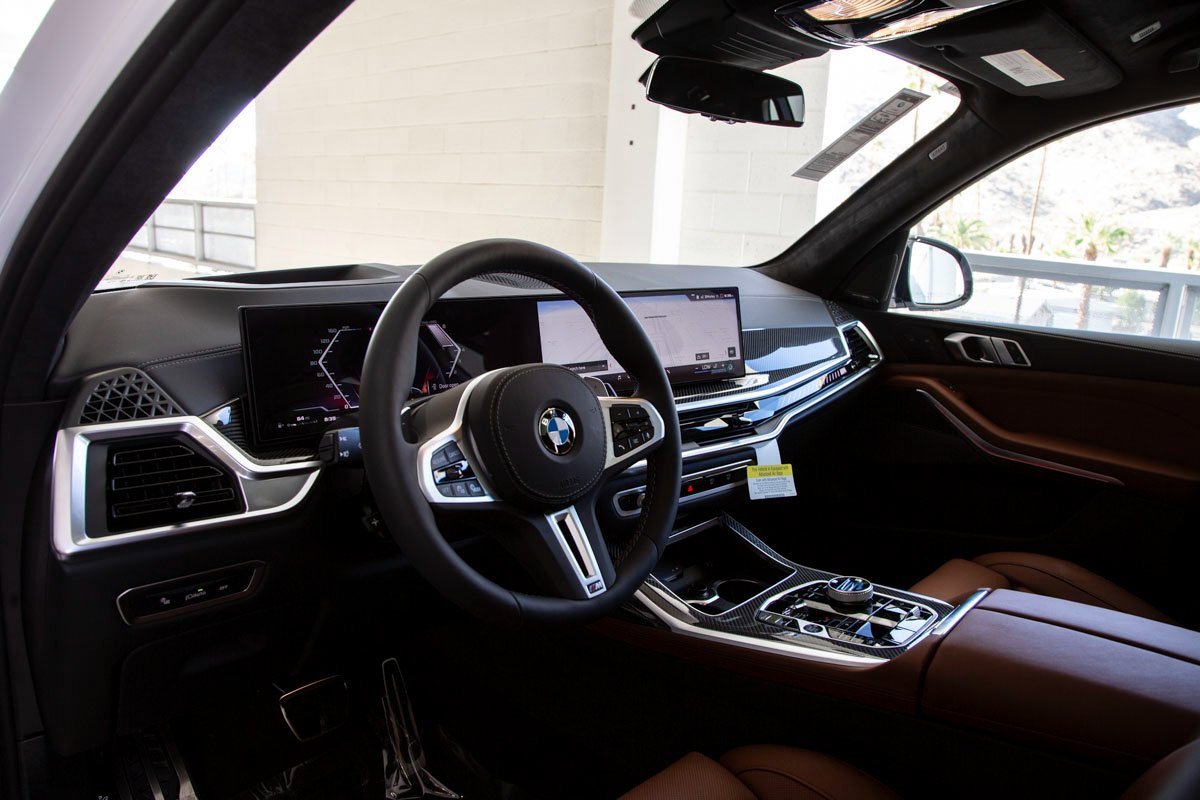 New 2026 BMW X7 M60i image 15