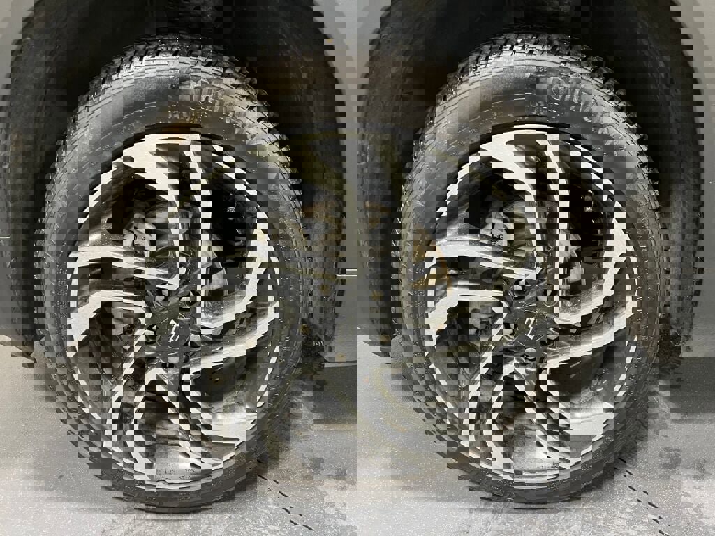 Used 2025 Chevrolet TrailBlazer RS w/ Convenience Package image 17