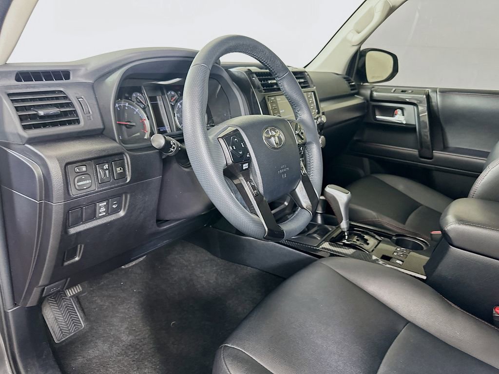 Certified 2022 Toyota 4Runner TRD Off-Road Premium w/ Moonroof Package AWD/4WD image 9