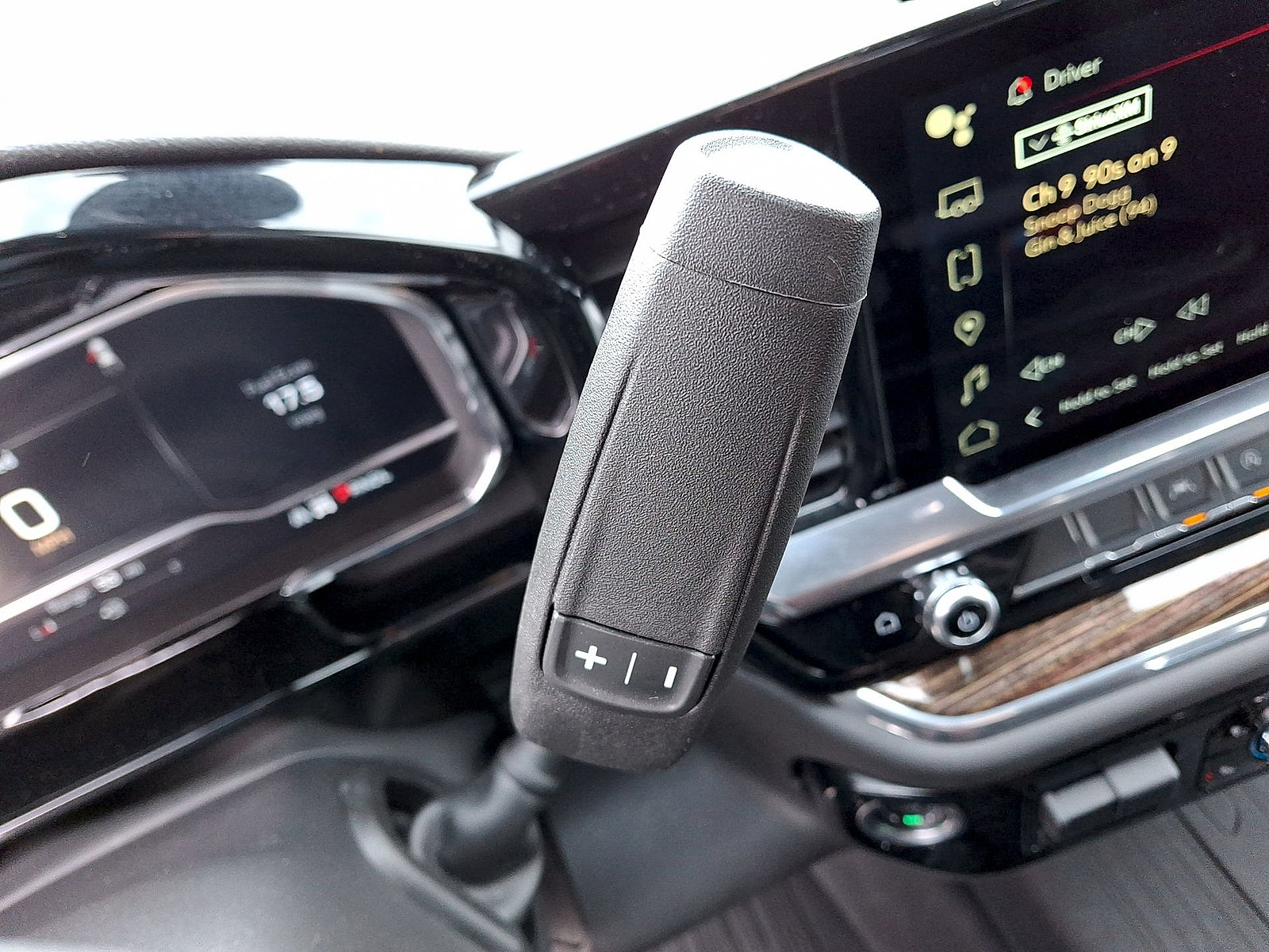 New 2025 GMC Sierra 1500 Elevation AWD/4WD image 15