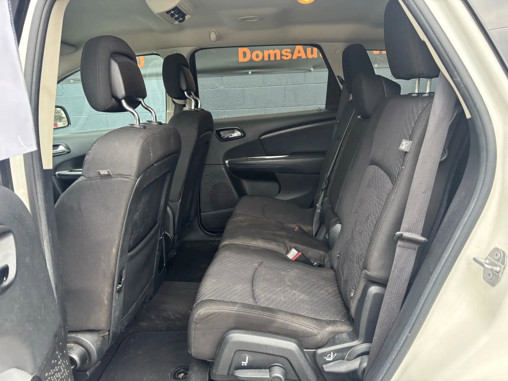 Used 2016 Dodge Journey SXT w/ Comfort/Convenience Group image 16