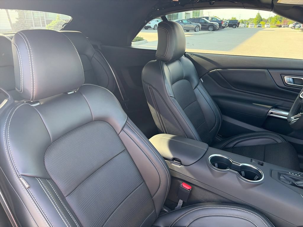Used 2024 Ford Mustang GT Premium RWD image 14