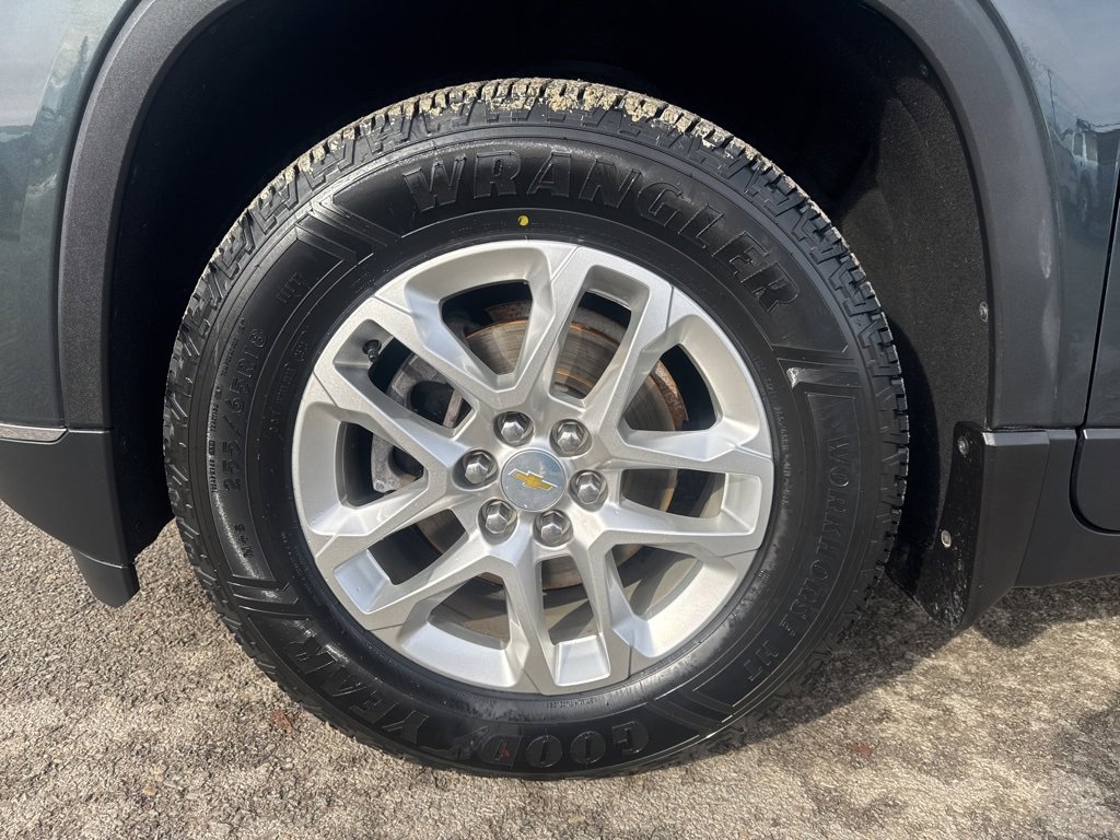 Certified 2020 Chevrolet Traverse LT image 9