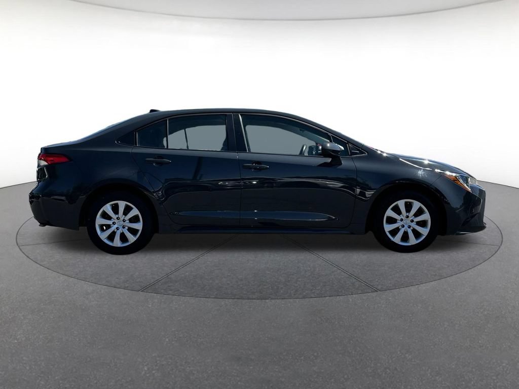 Used 2024 Toyota Corolla LE FWD image 7