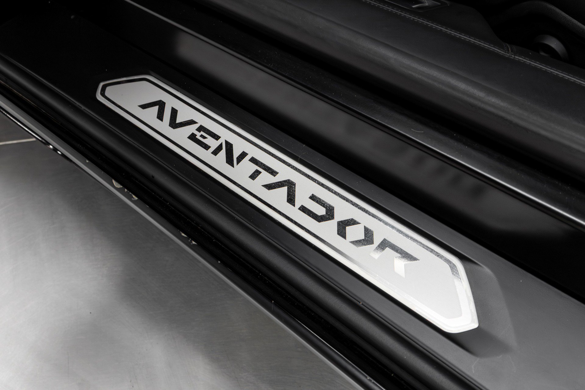 Used 2014 Lamborghini Aventador LP 700-4 image 51