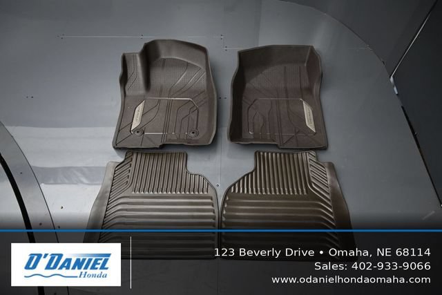 Used 2022 Chevrolet Silverado 1500 LTZ w/ LTZ Premium Package AWD/4WD image 39