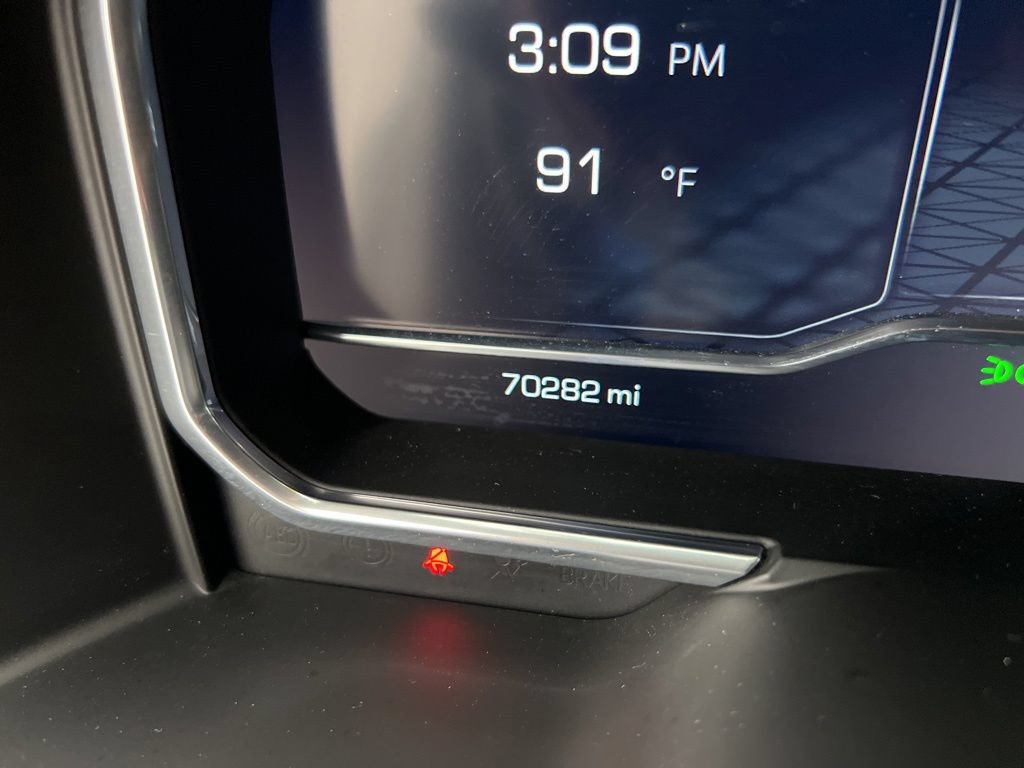 Used 2022 GMC Sierra 1500 AT4 w/ AT4 Premium Package AWD/4WD image 11