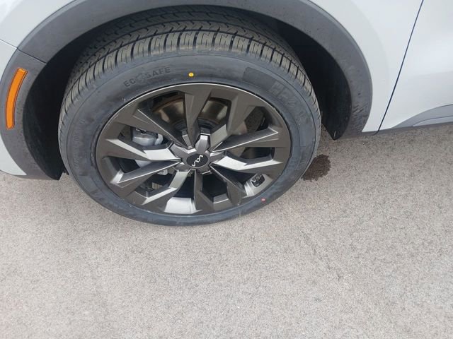 Certified 2023 Kia Sorento X-Line EX AWD/4WD image 10