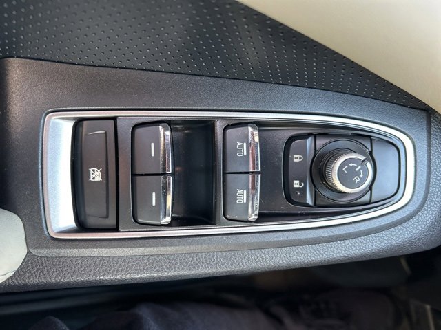 Used 2019 Subaru Ascent Limited image 23