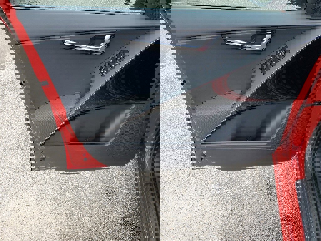 New 2025 Kia Niro EX image 8