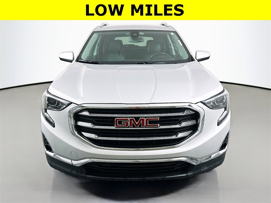 Used 2020 GMC Terrain SLT w/ Preferred Package image 2