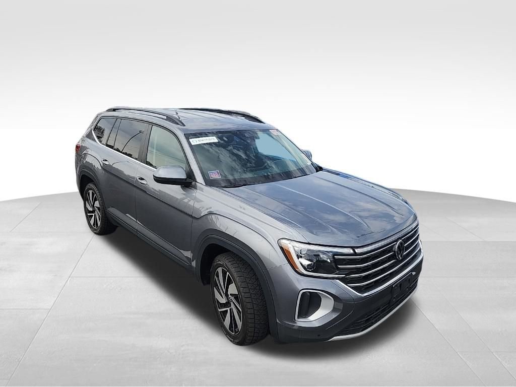 Used 2024 Volkswagen Atlas SE image 15