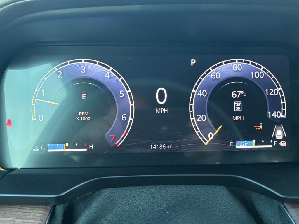Used 2025 Jeep Grand Cherokee Summit image 24