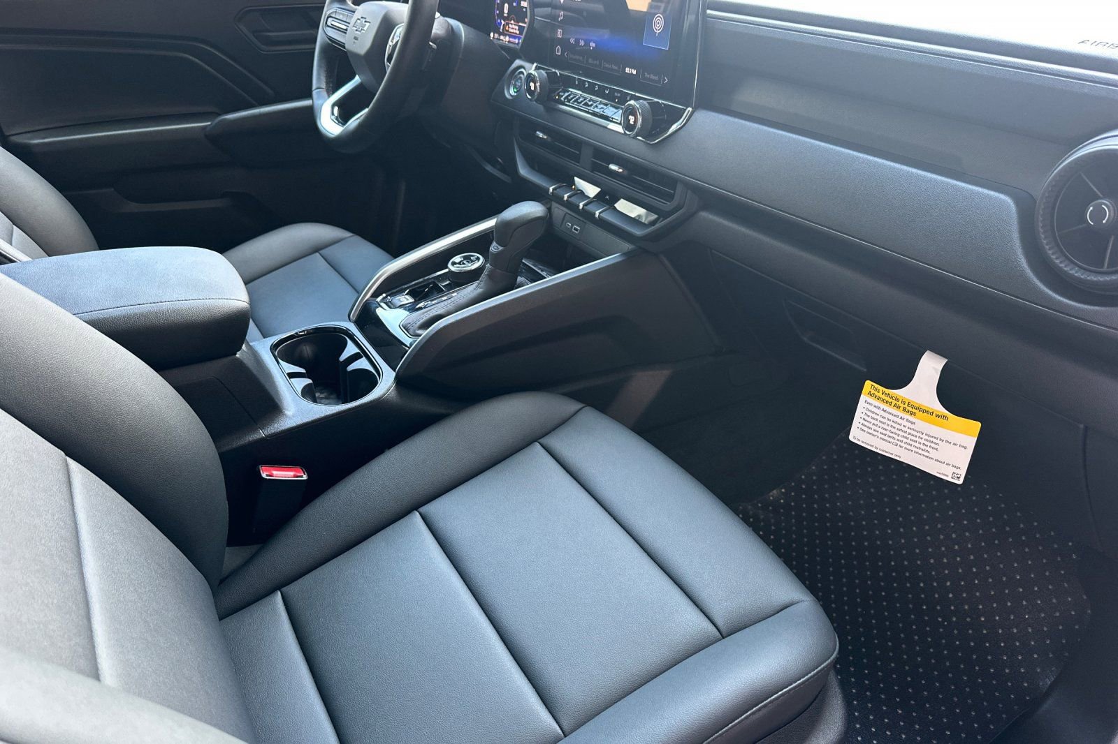 Used 2026 Chevrolet Colorado Trail Boss AWD/4WD image 19