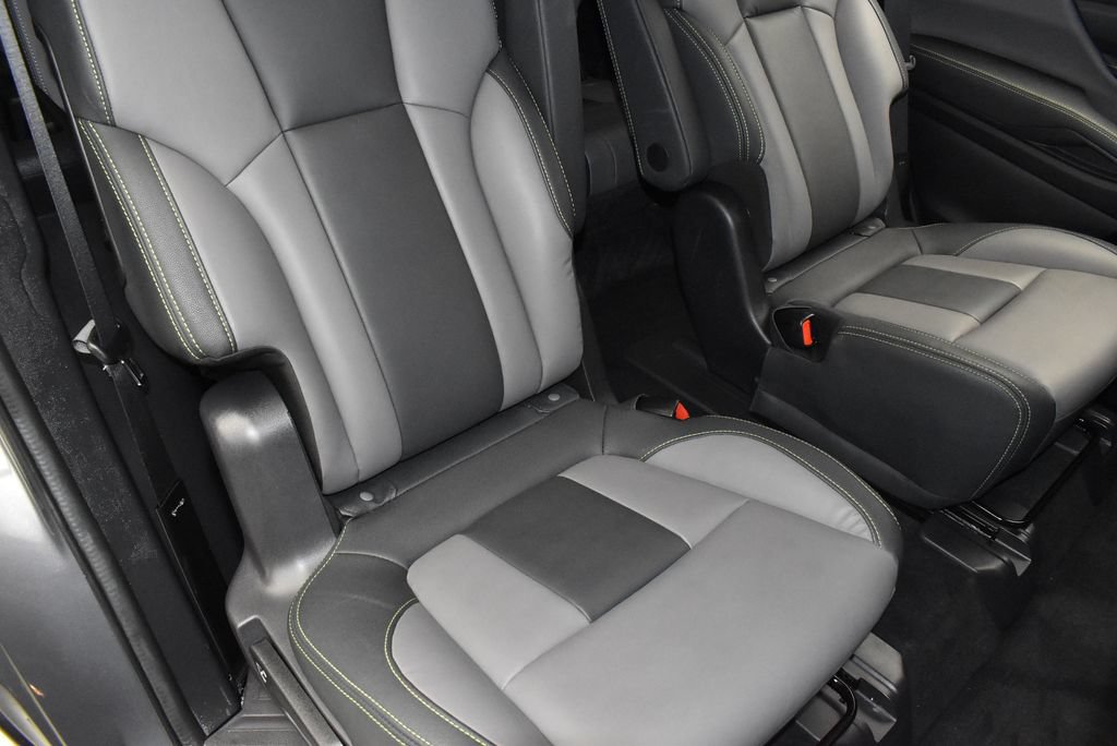 Used 2023 Subaru Ascent Onyx Edition Limited AWD/4WD image 35