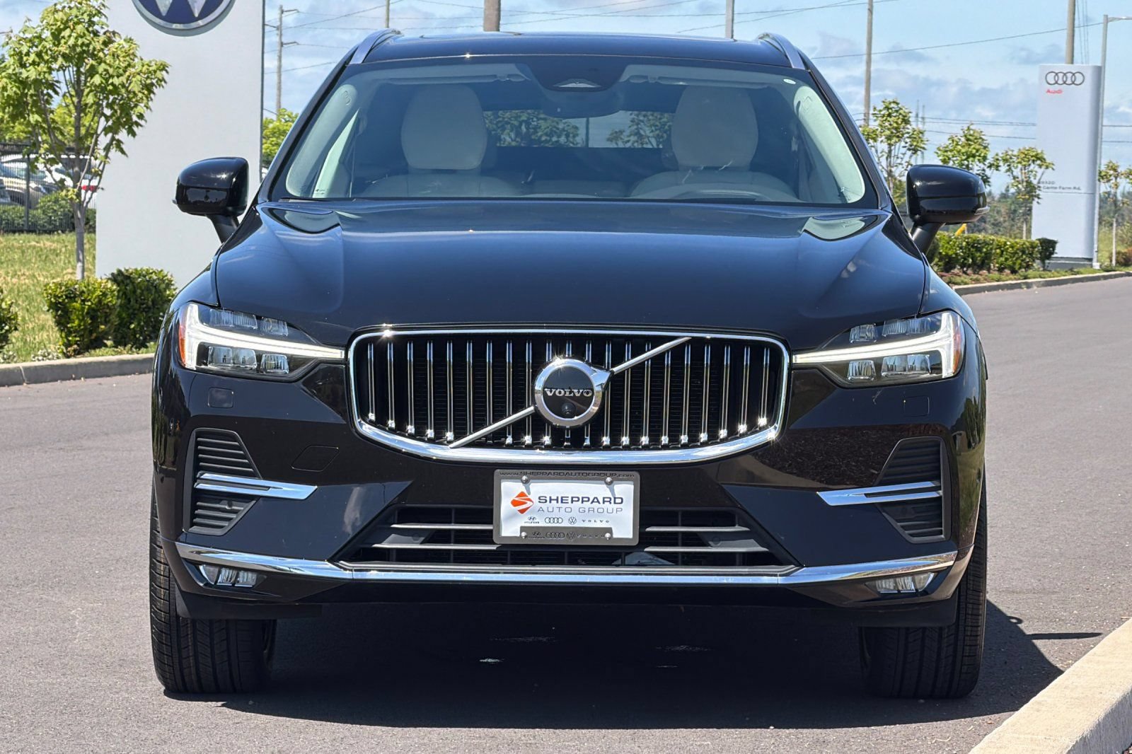 Used 2023 Volvo XC60 B5 Ultimate AWD/4WD image 8