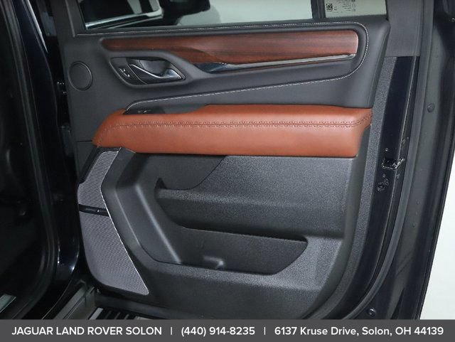Used 2023 GMC Yukon XL Denali Ultimate AWD/4WD image 40