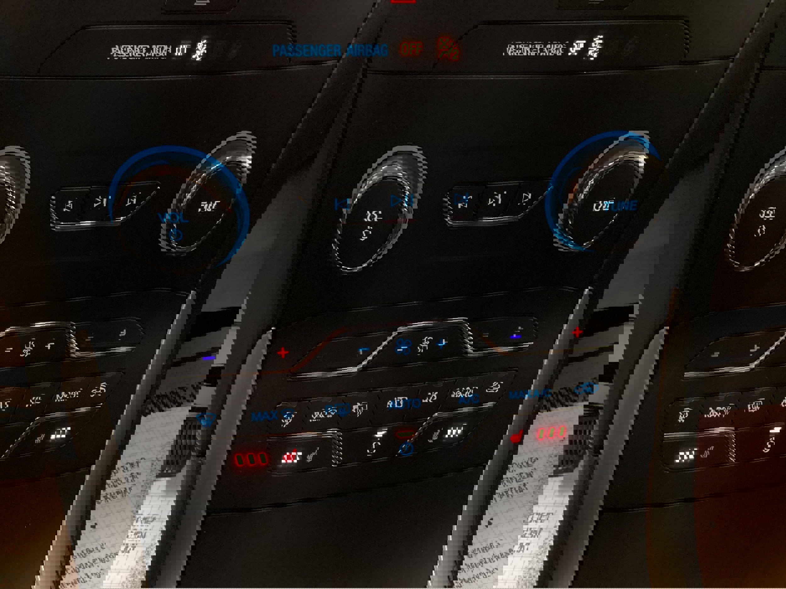 Used 2020 Ford Edge SEL w/ Convenience Package image 29