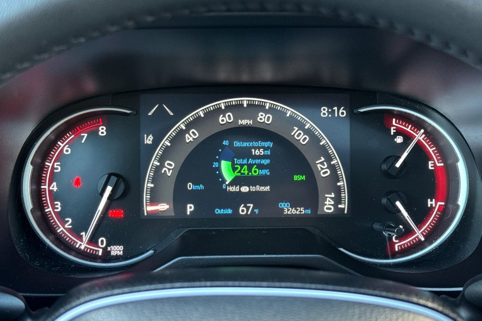 Used 2023 Toyota RAV4 XLE Premium image 25