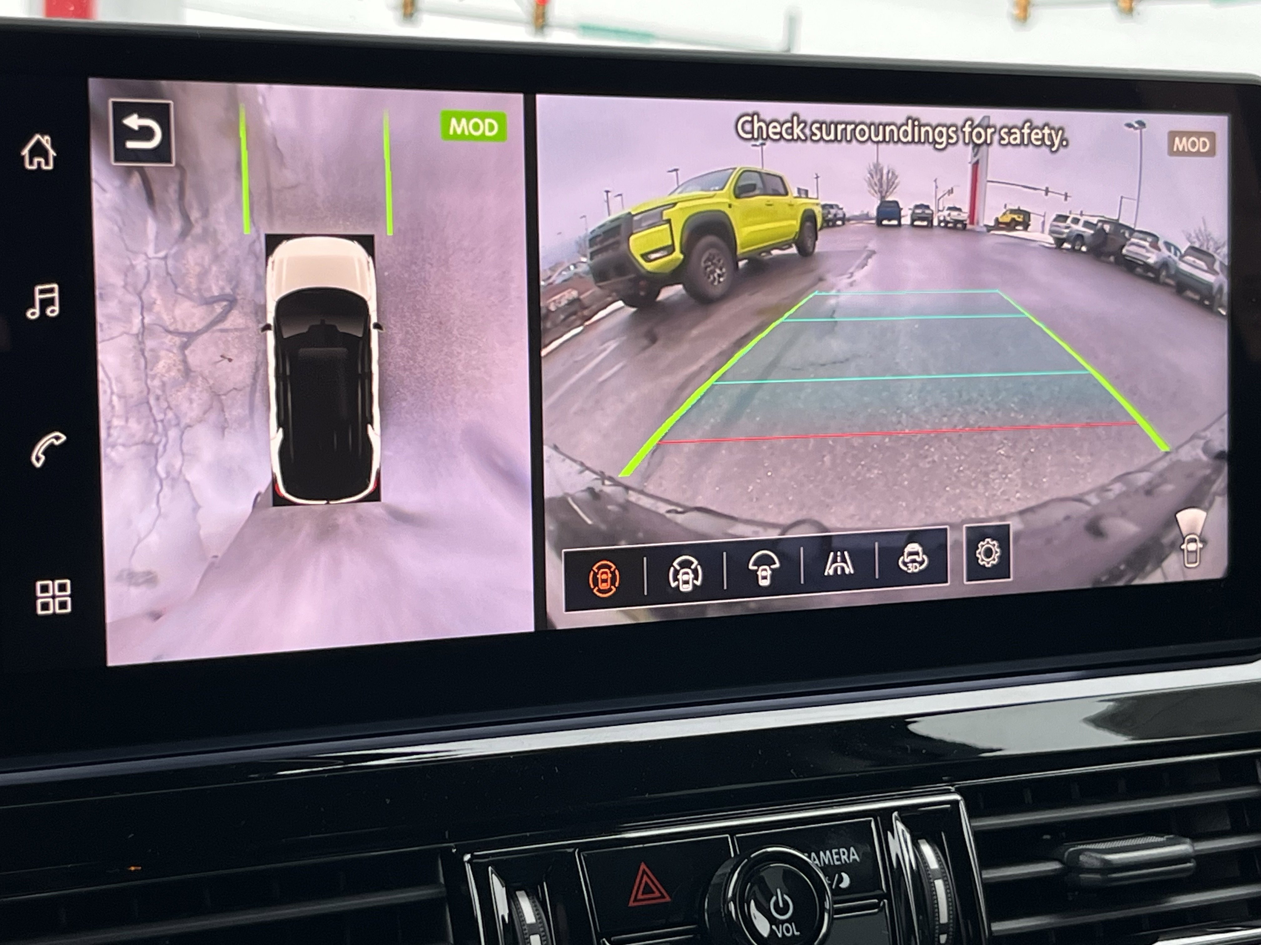 New 2026 Nissan Pathfinder SL w/ SL Premium Package image 31