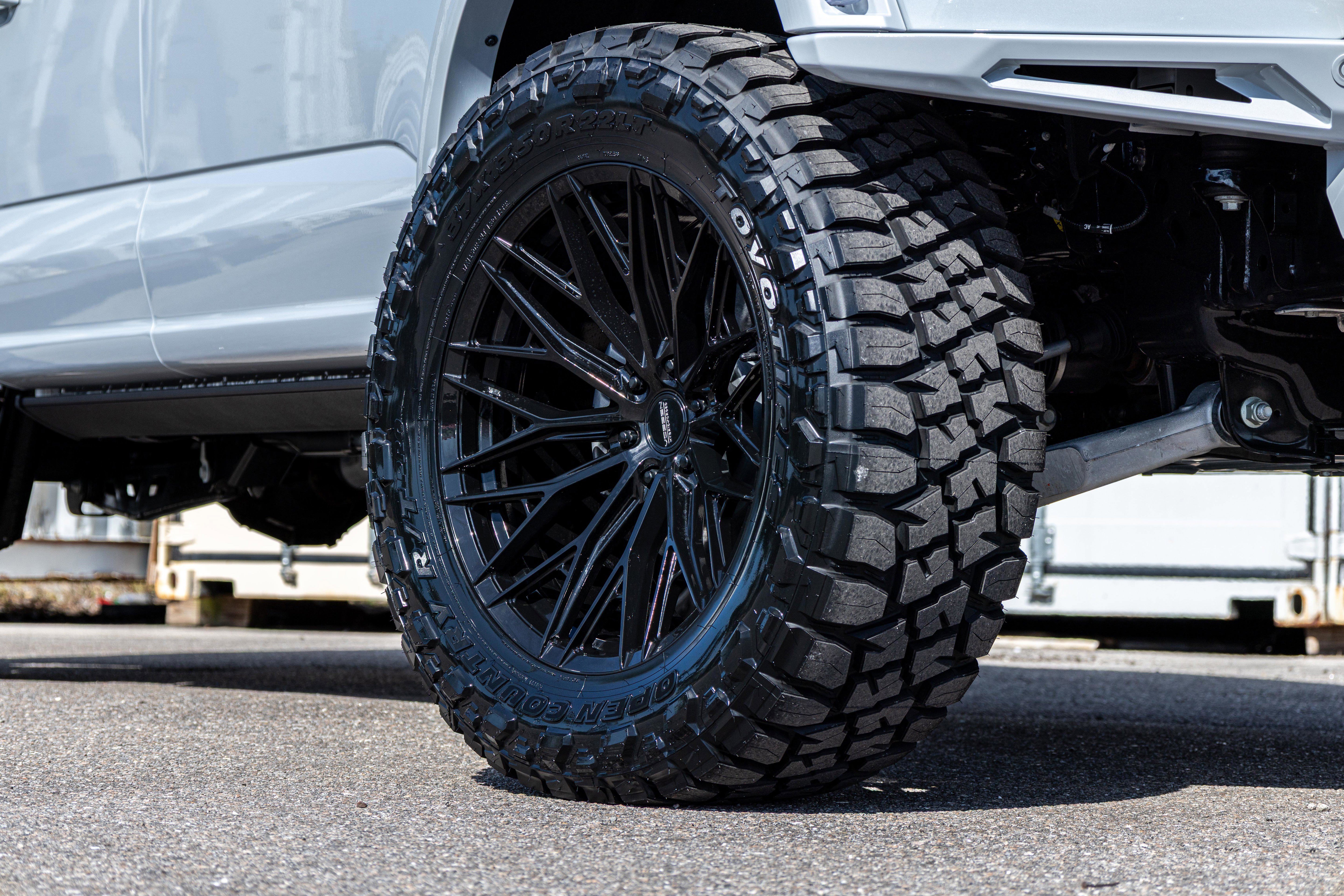 New 2025 Ford F150 Raptor w/ Equipment Group 803A Raptor R AWD/4WD image 47