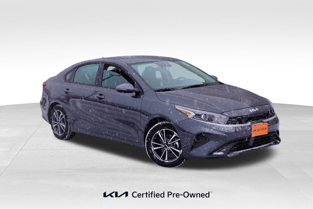 Certified 2022 Kia Forte LXS w/ LXS Technology Package image 1