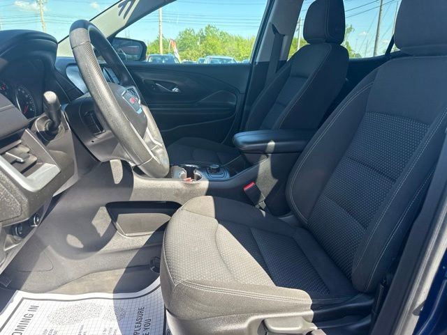 Used 2023 GMC Terrain SLE w/ LPO, Floor Liner Package FWD image 14