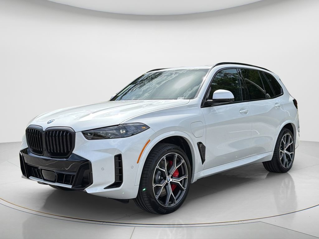 New 2026 BMW X5 xDrive50e w/ M Sport Package