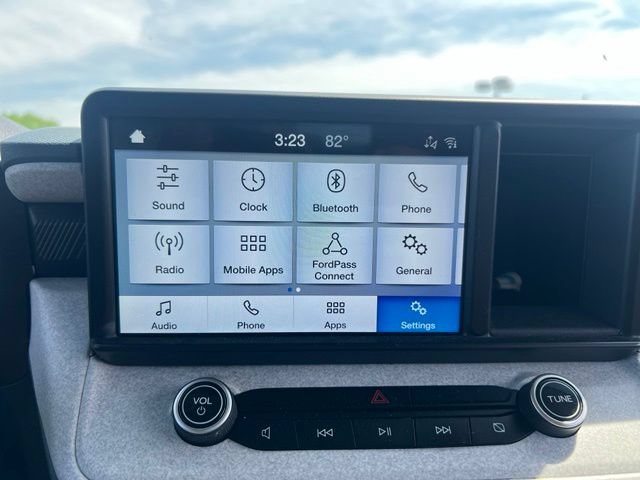 Used 2022 Ford Maverick XLT w/ Equipment Group 300A Standard AWD/4WD image 18