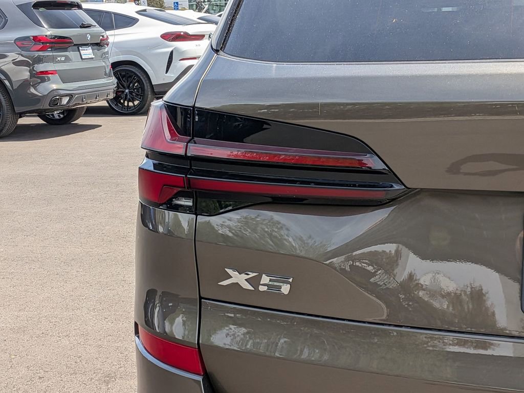 New 2026 BMW X5 xDrive50e w/ M Sport Package image 23