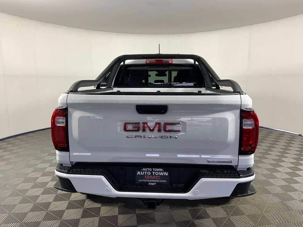 Used 2025 GMC Canyon Elevation w/ Convenience Package image 8
