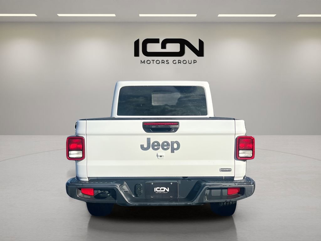 Used 2023 Jeep Gladiator Overland image 6