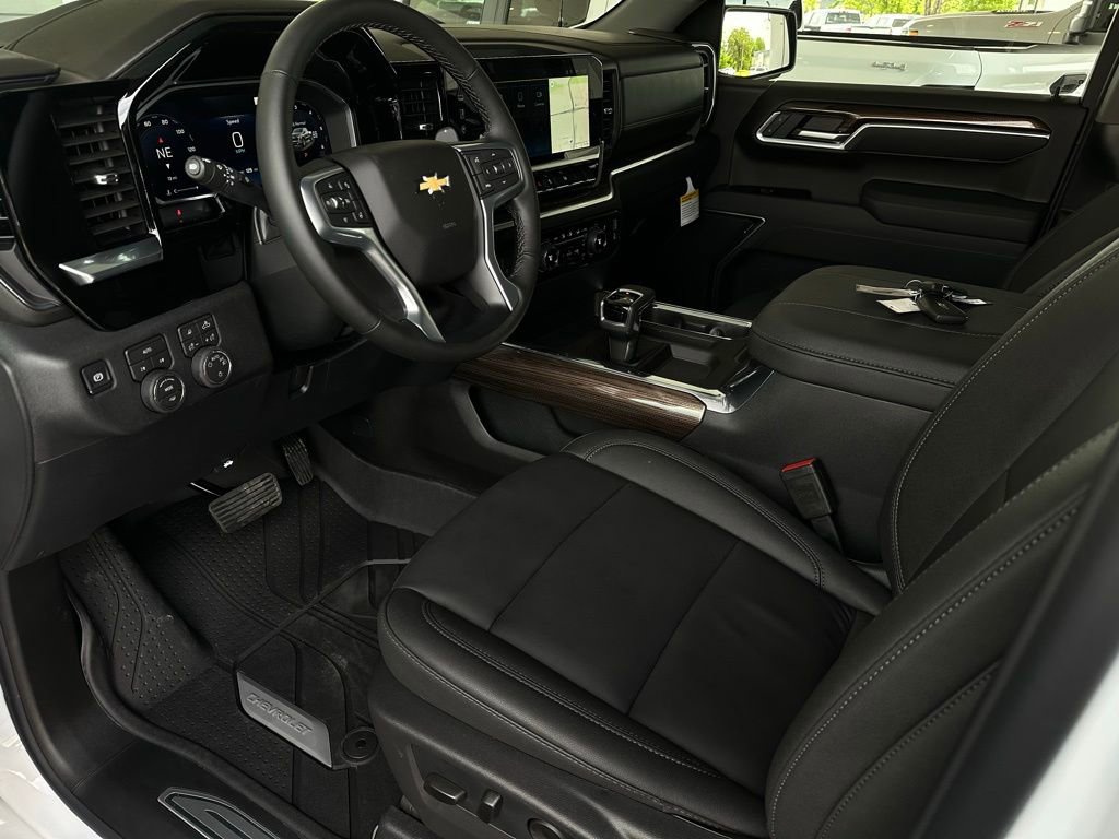 New 2026 Chevrolet Silverado 1500 LT w/ All Star Edition Plus AWD/4WD image 9