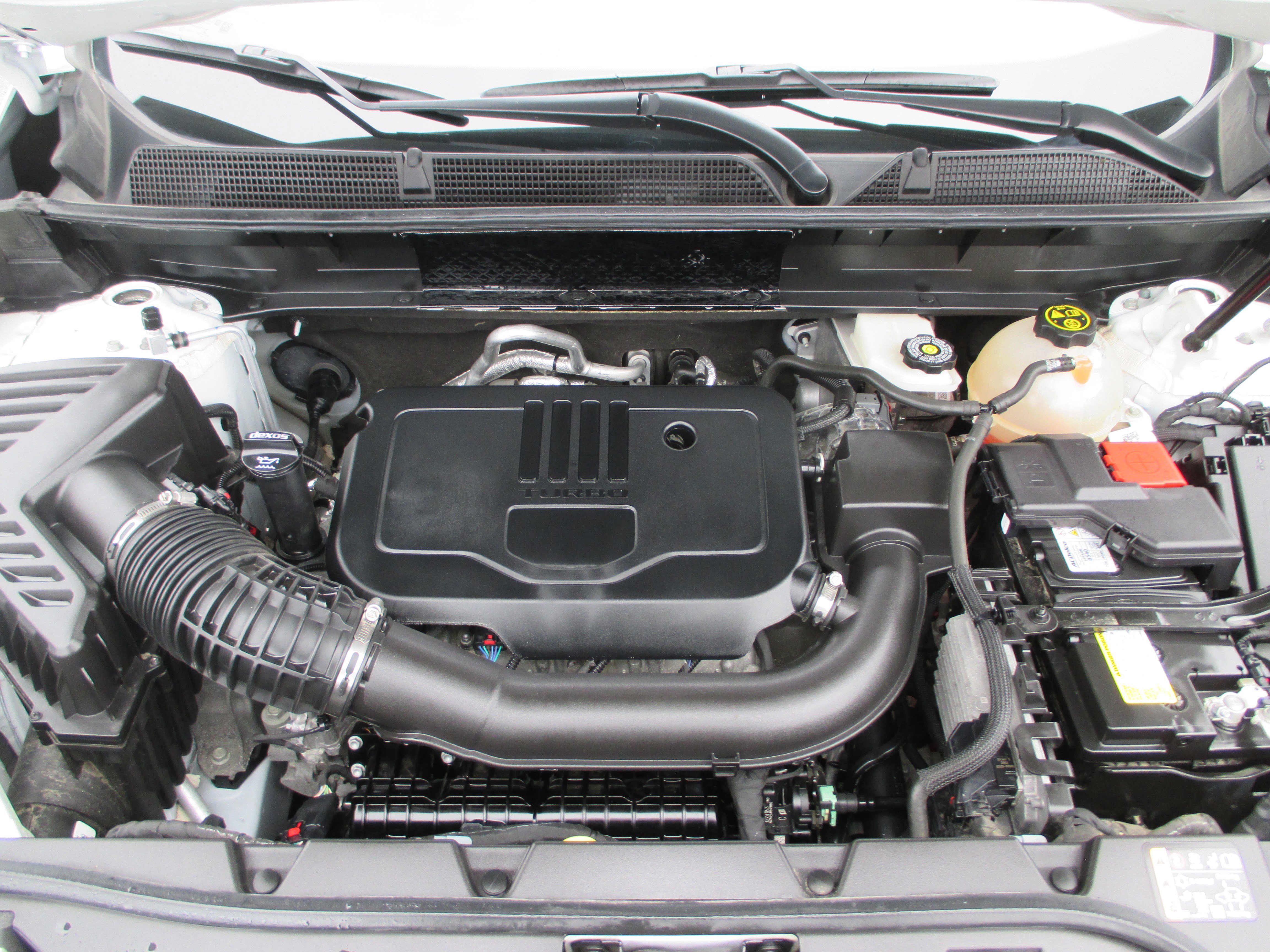 Used 2023 GMC Acadia SLE w/ Driver Convenience Package FWD image 28