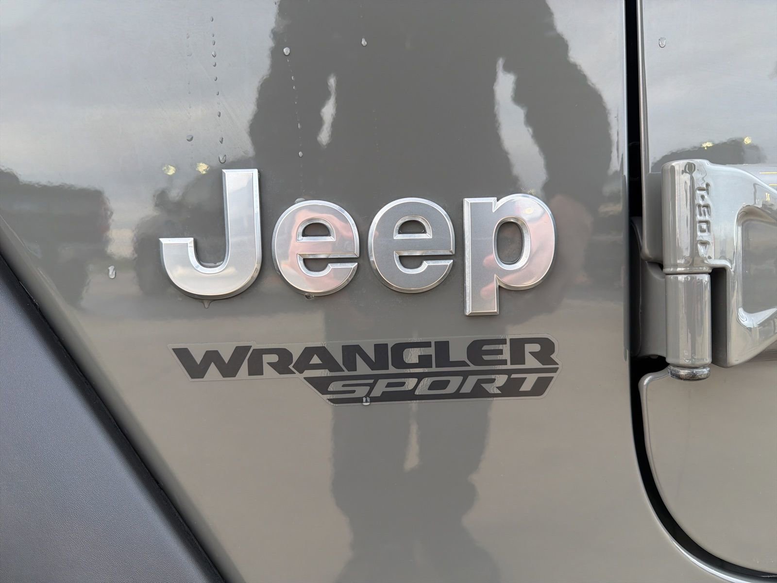 Used 2020 Jeep Wrangler Sport S image 27