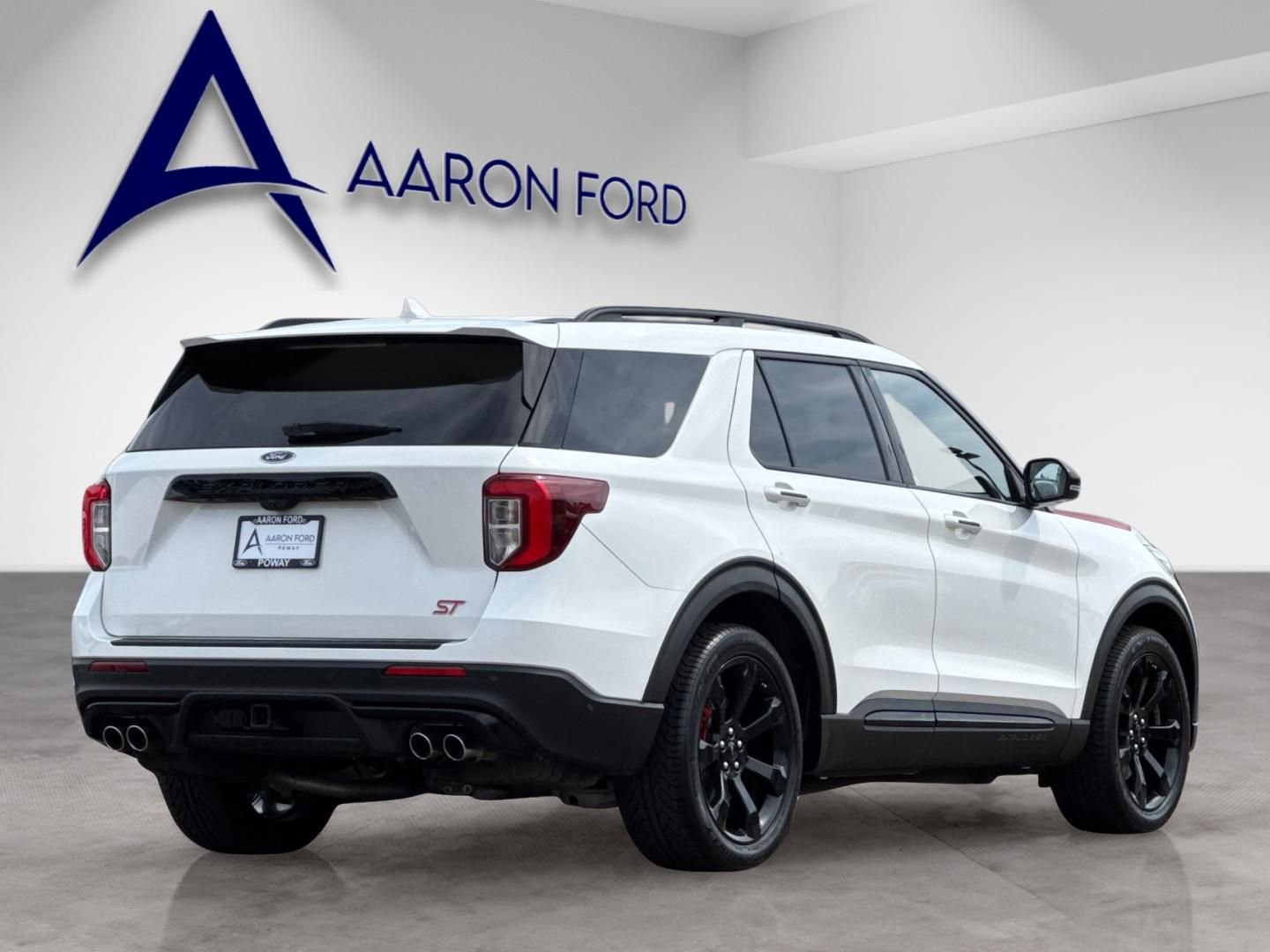 Used 2022 Ford Explorer ST w/ Equipment Group 401A RWD image 6