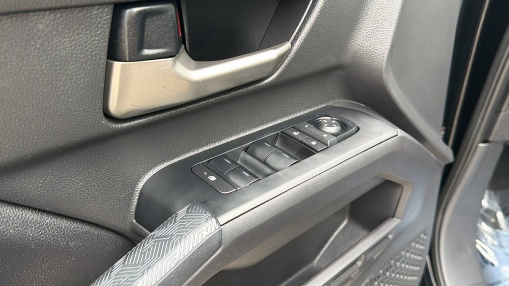 Certified 2024 Toyota Tacoma TRD Off-Road image 15