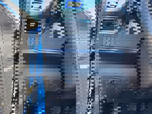 Used 2016 Toyota Camry SE image 10