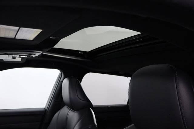 Used 2021 Toyota Highlander XSE image 26