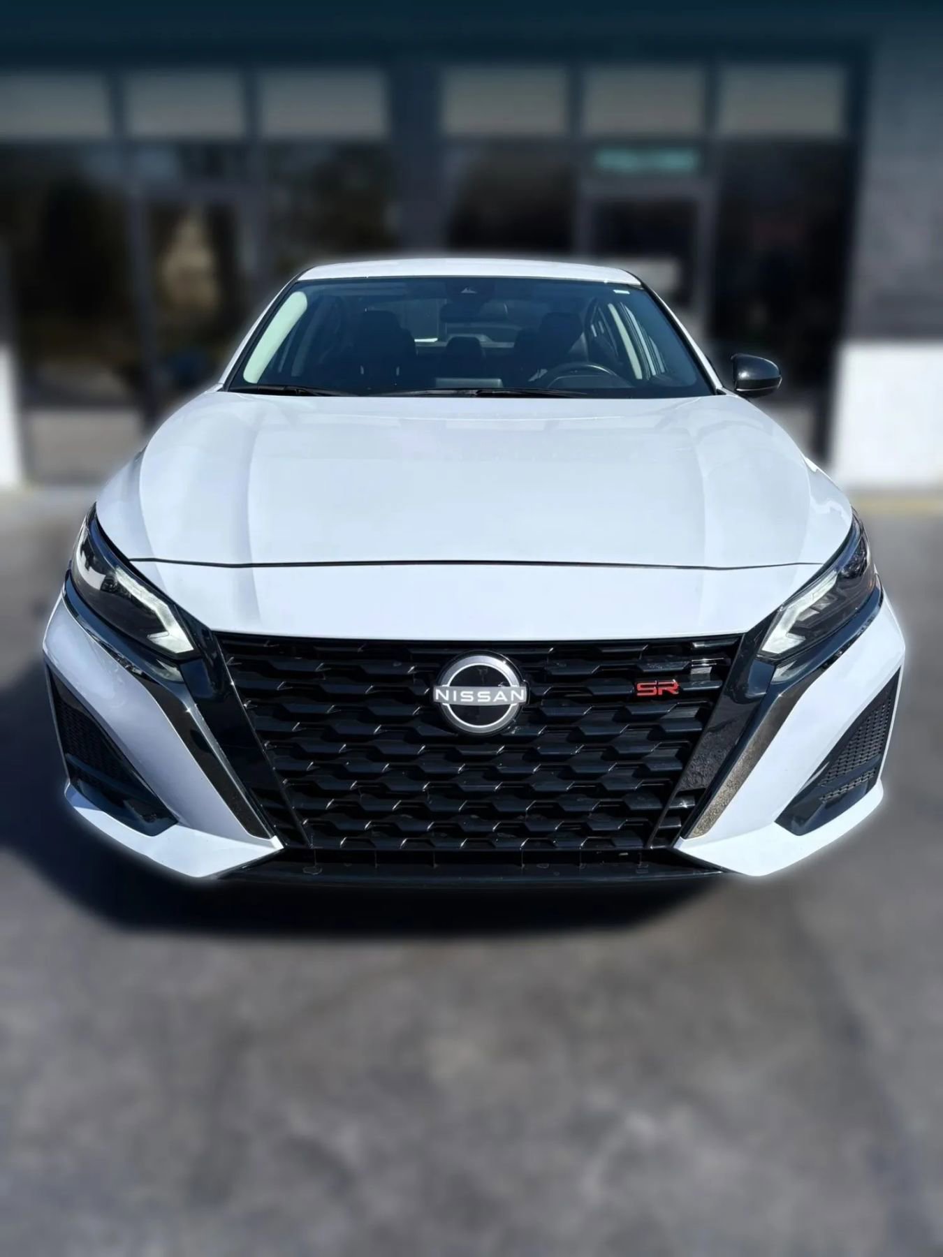 Used 2024 Nissan Altima 2.5 SR image 8