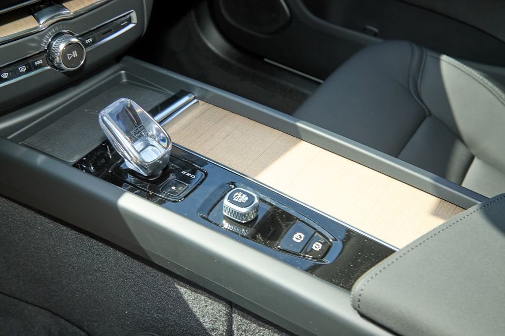 New 2026 Volvo XC60 T8 Plus w/ Climate Package image 16