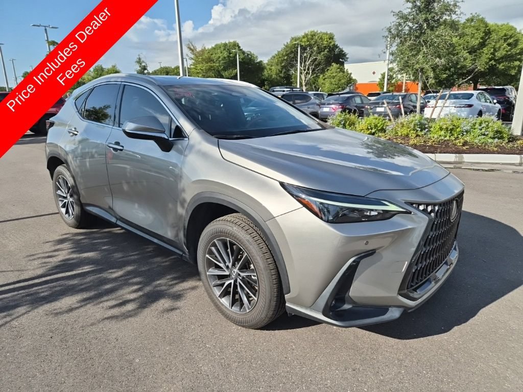 Used 2024 Lexus NX 250 FWD image 2