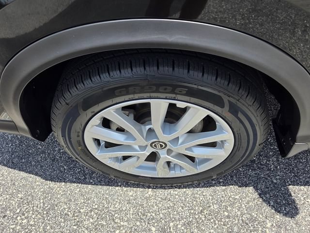 Used 2020 Nissan Rogue Sport SV AWD/4WD image 18