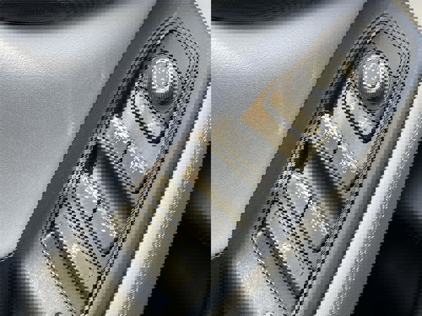 Used 2020 Subaru Forester Limited w/ Popular Package #3 AWD/4WD image 28