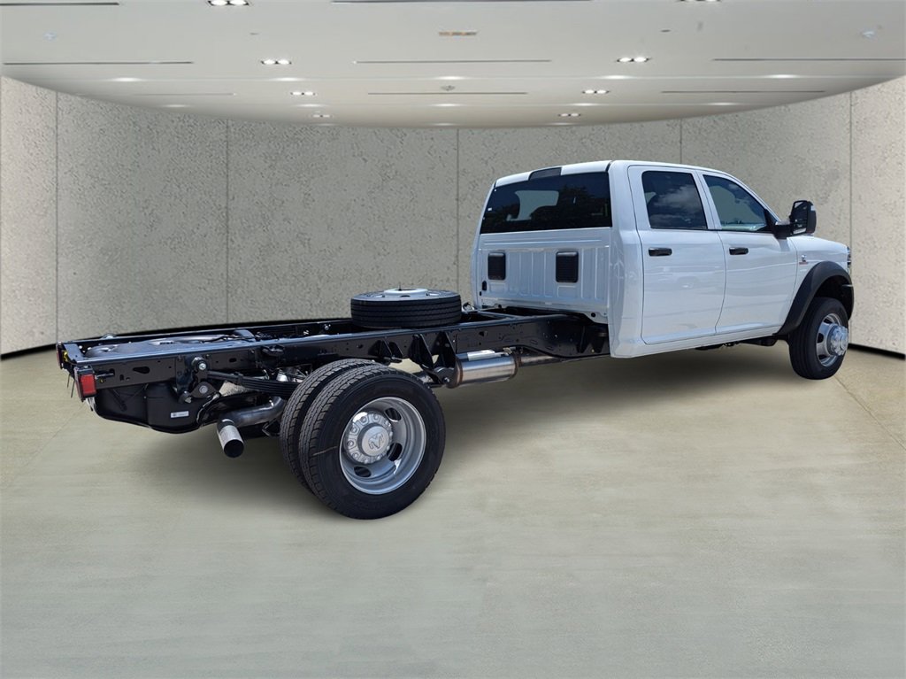 New 2025 RAM 5500 Tradesman image 4